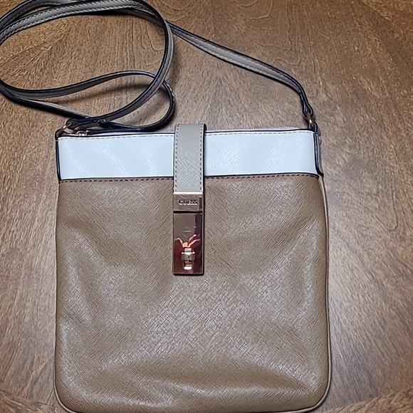 Guess Handbags - Guess Crossbody